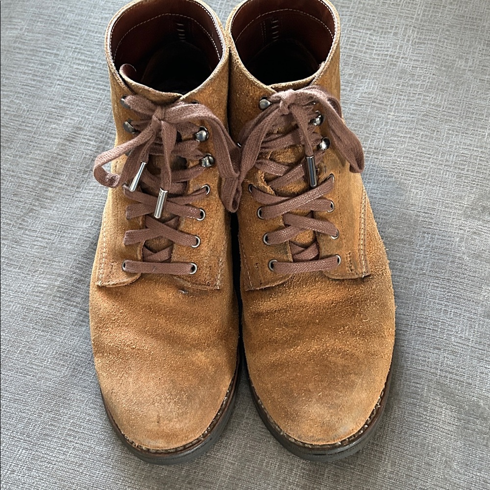 1000 Mile Wolverine Tan/Brown Suede Men's Work Boots with Brand New Rubber Heels